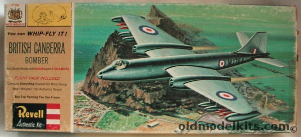 Revell 1/81 British Canberra Bomber Whip-Fly, H157-129 plastic model kit